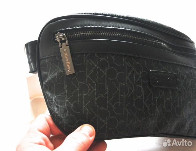 Сумка на пояс / Calvin Klein / новая