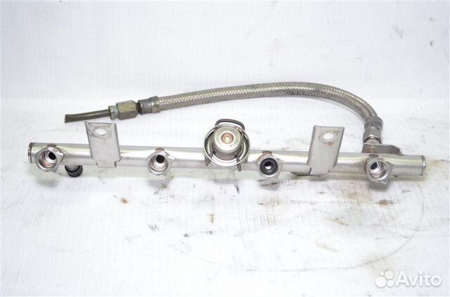 Топливная рейка Mercedes C180 W203 1.8 kompressor Топливная рейка Mercedes C180 W203 1.8 kompressor