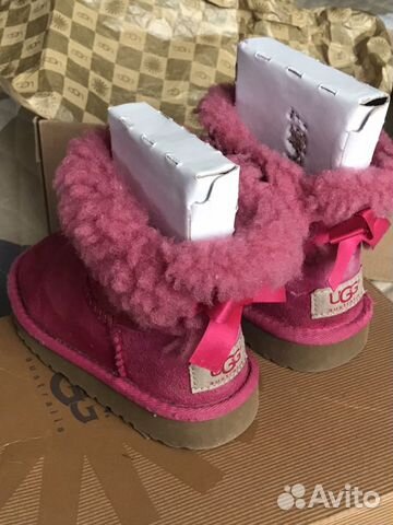 Детские угги UGG оригинал размер 25 Детские угги UGG оригинал размер 25