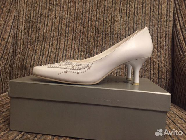 Туфли белые кожаные Туфли белые кожаные