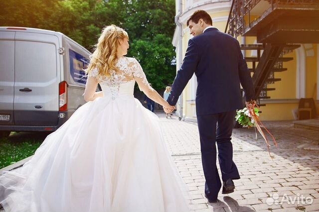 Свадебное платье