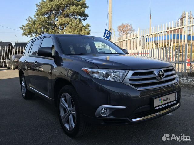 Toyota Highlander 3.5 AT, 2011, 194 000 км