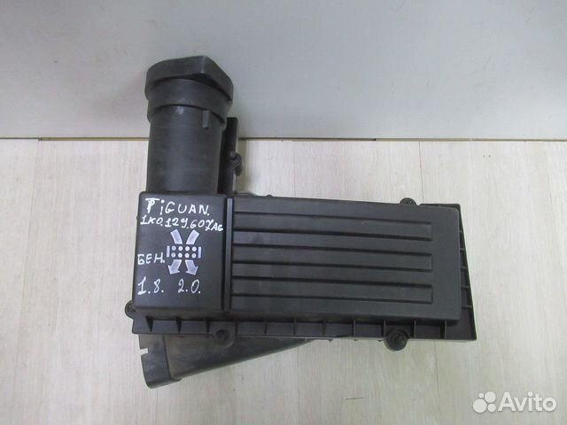 Корпус воздушного фильтра Volkswagen Tiguan 1 (07 Корпус воздушного фильтра Volkswagen Tiguan 1 (07