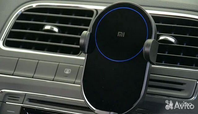 Беспроводная зарядка Xiaomi Car Charger 20W Новая Беспроводная зарядка Xiaomi Car Charger 20W Новая