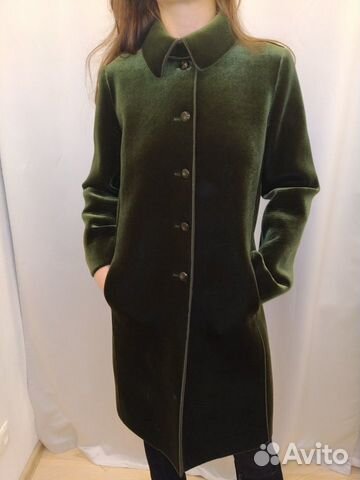 Зеленое пальто неопрен Emporio Armani оригинал Зеленое пальто неопрен Emporio Armani оригинал