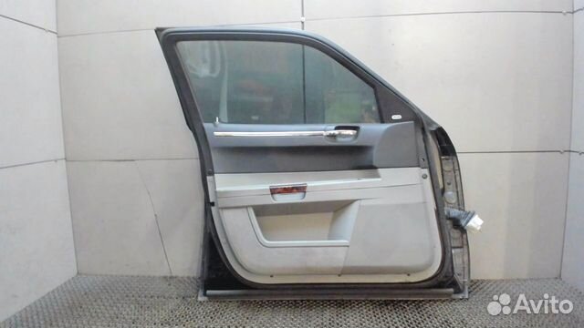 Дверь боковая левая передняя Chrysler 300C, 2007 Дверь боковая левая передняя Chrysler 300C, 2007