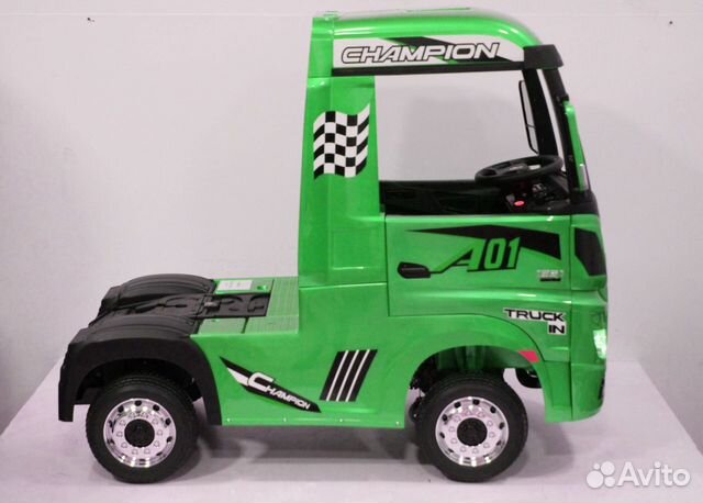 Детский электромобиль