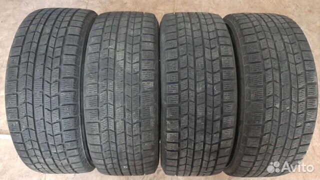 215 50 17 Dunlop 4шт Зимние нешипованные шины