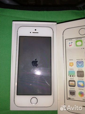 Телефон iPhone