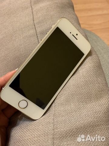 Телефон iPhone 5S 16Гб