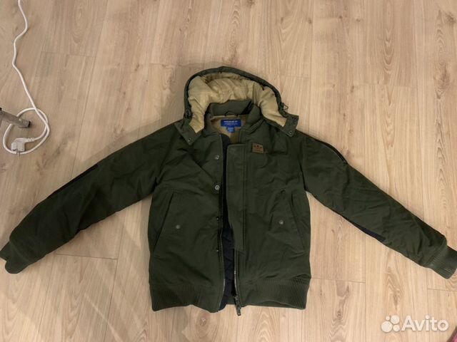 Куртка (пуховик) adidas xs
