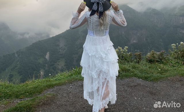 Платье Платье