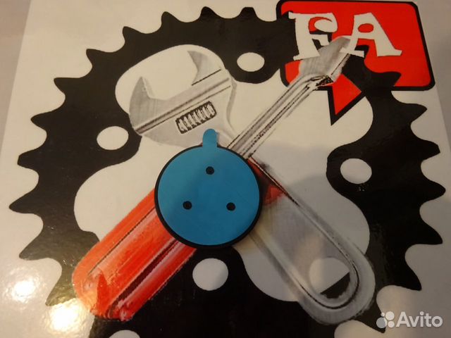 Эмблема (Черная глянцевая) MB 57мм Эмблема (Черная глянцевая) MB 57мм