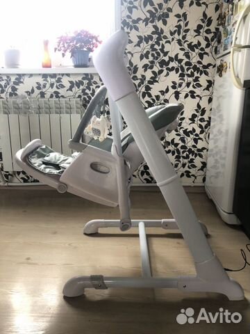 Стульчик для кормления - качель 2в1 Caretero