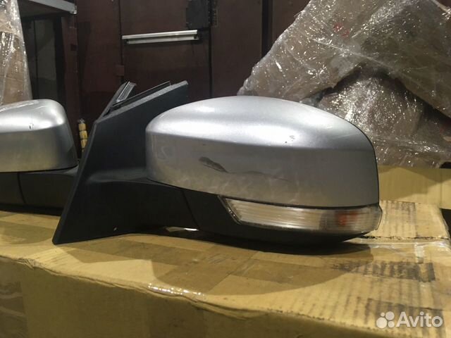 Зеркало боковое правое Ford Focus3 Зеркало боковое правое Ford Focus3