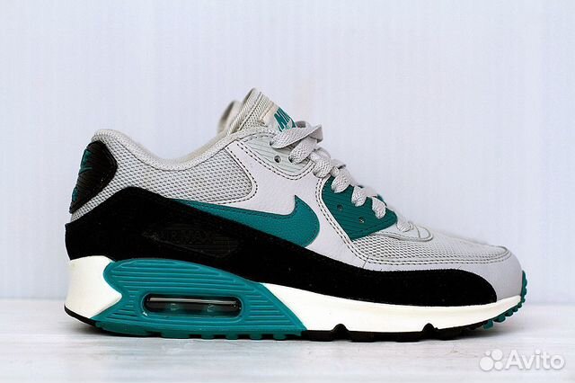 Кроссовки Nike Air Max 90 Essential Кроссовки Nike Air Max 90 Essential