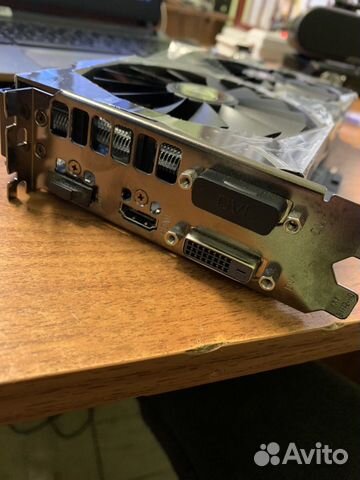 Видеокарта Asus ROG-strix RX570 4gb