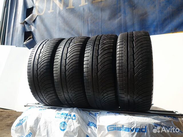 245 35 21 nokian WR A4 245/35 R21 w215