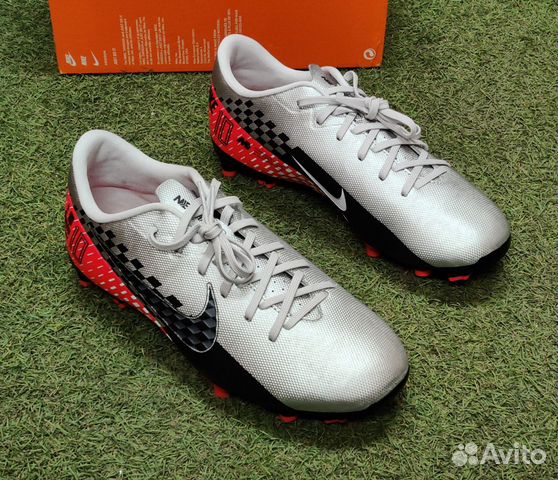 Новые детские футбольные бутсы Nike NJR 38 размер