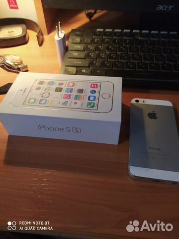 Телефон iPhone 5s