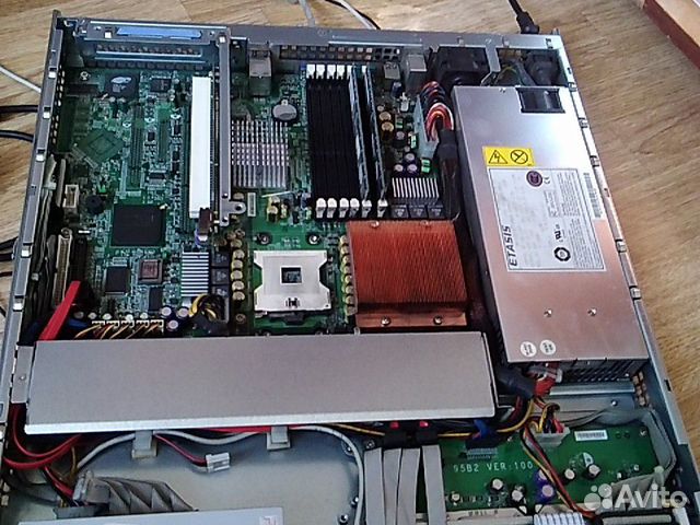 Server Server