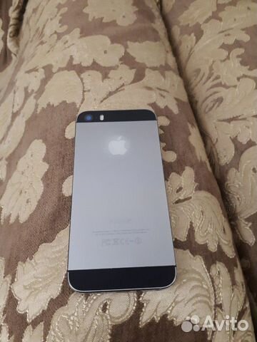 Телефон iPhone 5 s 16 g