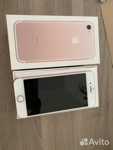 Телефон iPhone 7 32Гб Телефон iPhone 7 32Гб