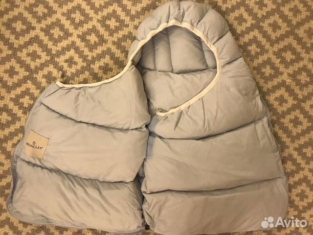 Пуховый конверт Moncler Пуховый конверт Moncler