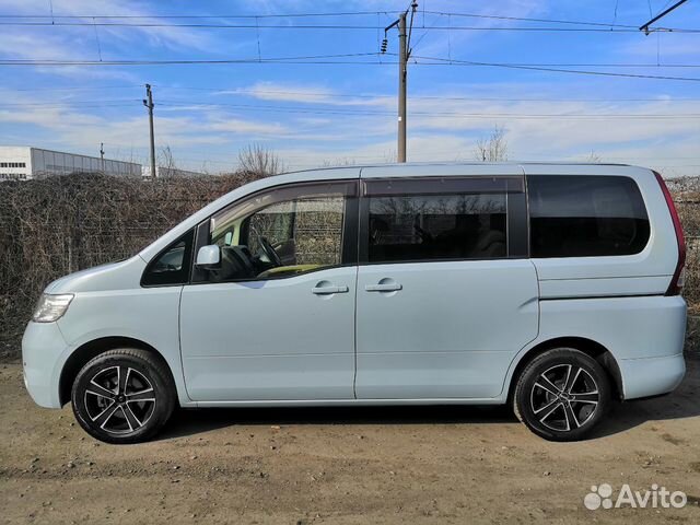Nissan Serena 2.0 CVT, 2005, 212 000 км