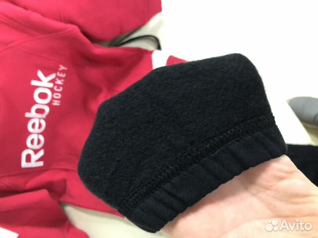 Новый спортивный костюм Reebok Hockey
