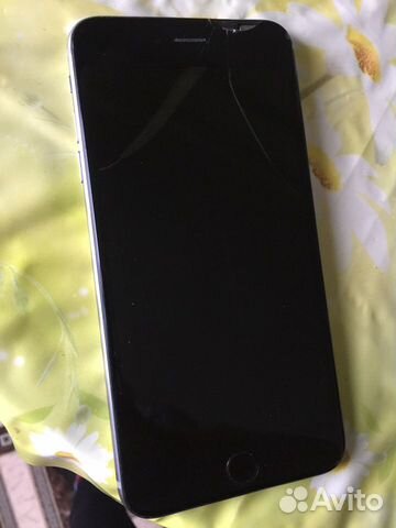 Телефон iPhone