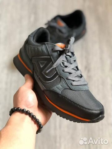 Кроссовки Armani