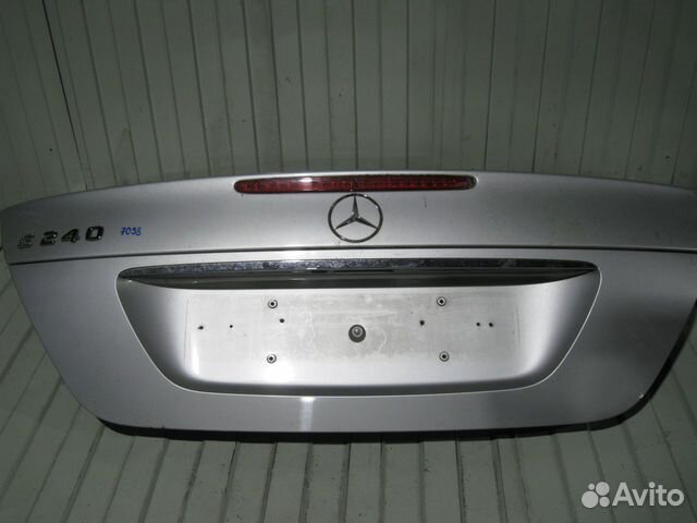 Крышка багажника Mercedes Benz W211 E-Klasse Крышка багажника Mercedes Benz W211 E-Klasse