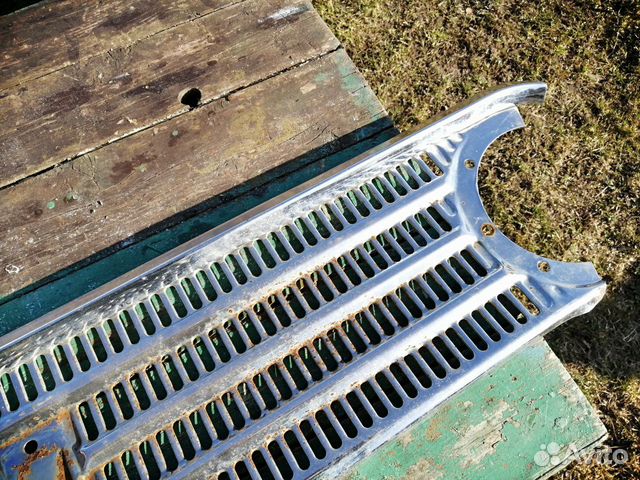 Решетка радиатора Москвич 408