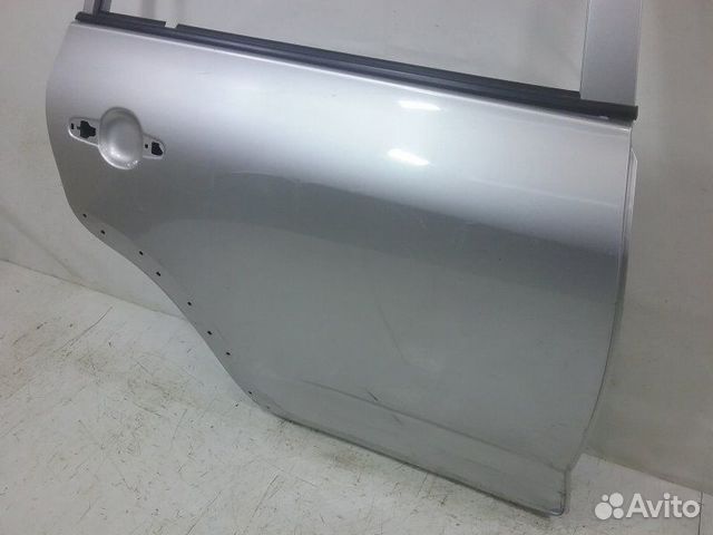 Дверь задняя правая Toyota Rav4 30