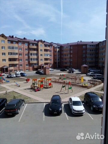 1-к квартира, 42 м², 2/5 эт.