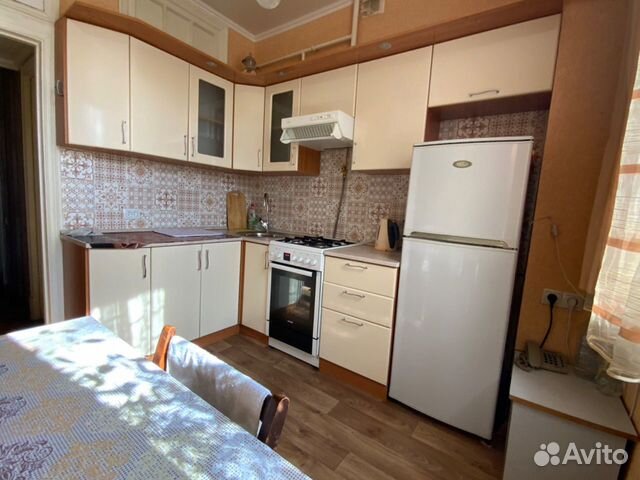 2-к квартира, 63 м², 2/5 эт.