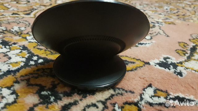 Беспроводная зарядка для телефонов