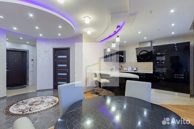 2-к квартира, 63.4 м², 27/32 эт.