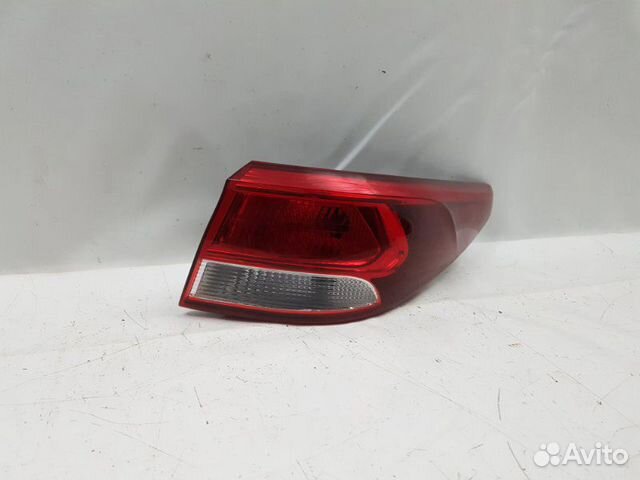 Фонарь правый Kia Rio 4 Фонарь правый Kia Rio 4