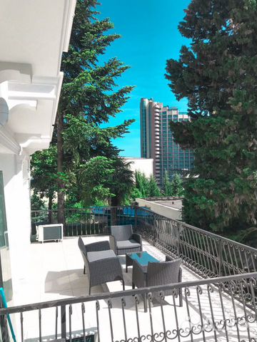 2-к квартира, 55 м², 2/5 эт. 2-к квартира, 55 м², 2/5 эт.
