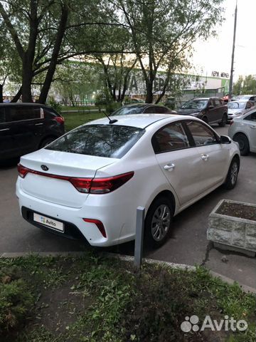 KIA Rio 1.6 AT, 2017, 59 000 км KIA Rio 1.6 AT, 2017, 59 000 км