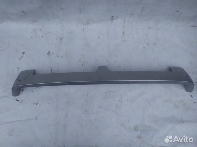 Спойлер задний верхний Mitsubishi Pajero 3 V78W