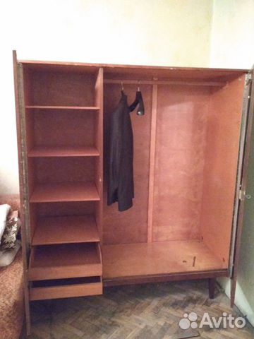 Шкаф
