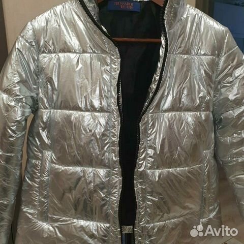 Женская куртка труссарди(оригинал) все размеры38-4