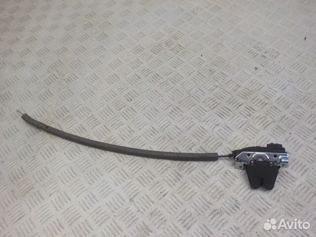 Замок багажника Mercedes C W204 Замок багажника Mercedes C W204
