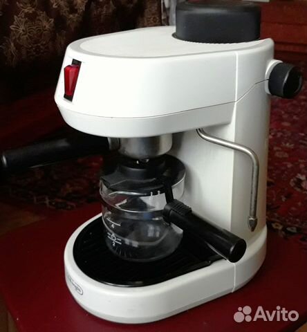 Кофеварка DeLonghi Кофеварка DeLonghi