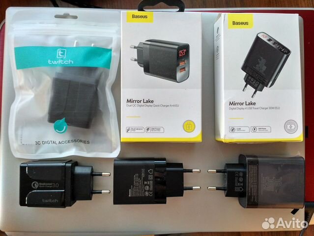 USB зарядное устройство Quick Charge 3.0