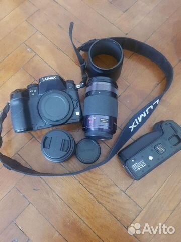Комлект Panasonic Lumix GH3 + 35-100 и 25 мм