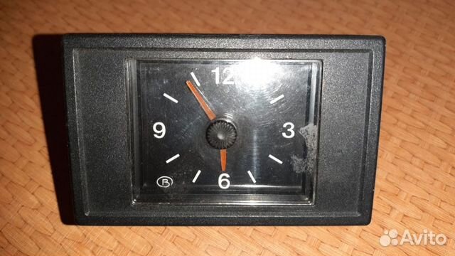Автомобильные часы